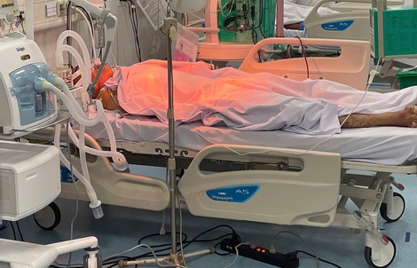 Nghe theo quảng cáo trên mạng, người đàn ông dùng thuốc gia truyền bị ngưng tim 2 lần trong 1 giờ