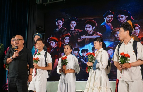 Hoàng Sơn và con trai "song kiếm" trong "Ngũ hành bí ẩn"