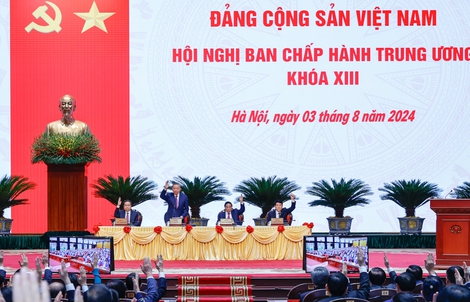 Khai mạc Hội nghị Ban Chấp hành Trung ương khóa XIII