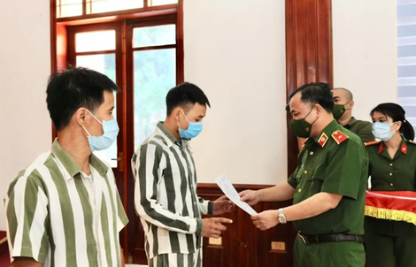Phạm nhân được đặc xá, có được xoá luôn án tích?