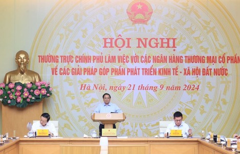 Thủ tướng mong ngân hàng thương mại cổ phần chia sẻ với người dân, doanh nghiệp trong khó khăn