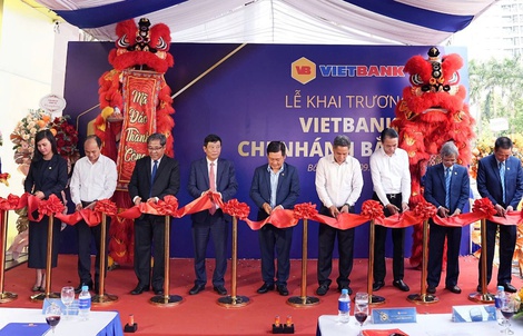 Vietbank tưng bừng khai trương chi nhánh Bắc Ninh