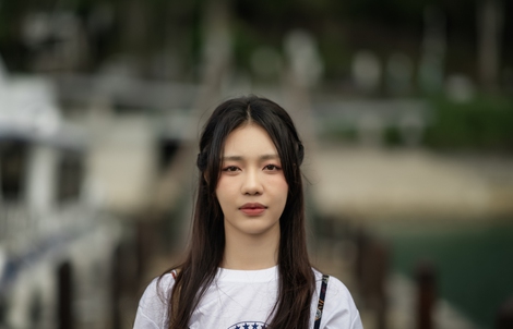 "Công chúa nhạc suy" tìm "thanh xuân vườn trường" làm MV