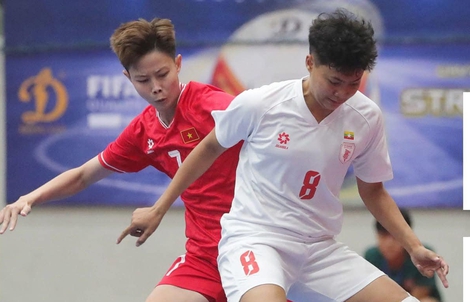 Futsal nữ Việt Nam mở màn vang dội, đối thủ cạnh tranh thắng 18-0