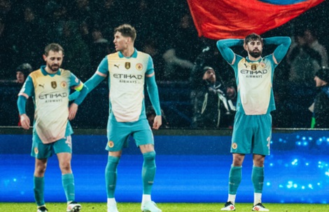 Pep Guardiola lý giải về trận thua ngược PSG, nguy cơ bị loại sớm Champions League