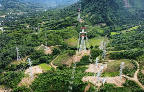 Đóng điện đường dây 500kV Monsoon - Thạnh Mỹ, nhập điện từ Lào về Việt Nam