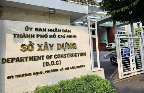 Công an TP HCM bắt 2 chuyên viên Sở Xây dựng