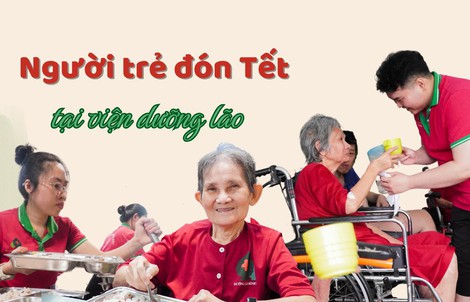 Người trẻ đón Tết tại viện dưỡng lão