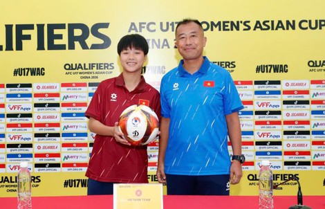 HLV bóng đá U17 nữ Việt Nam hứa mang đến lối chơi đẹp mắt
