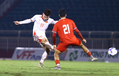 Tuyển Việt Nam thắng sít sao tuyển Nepal 1-0