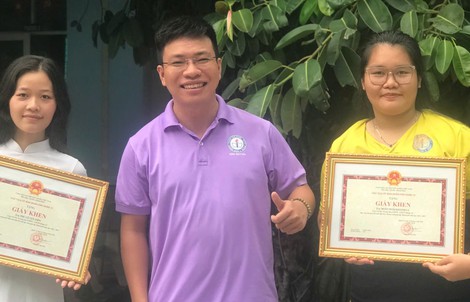 Chân dung nữ sinh trung tâm giáo dục thường xuyên "ẵm" học bổng thủ khoa 200% của trường đại học