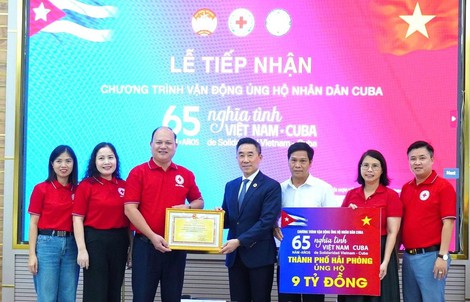 Hải Phòng ủng hộ nhân dân Cuba hơn 11,8 tỉ đồng