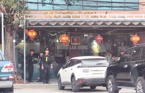 Nhiều cảnh sát phong tỏa, xuất hiện tại nhà 1 doanh nhân có tiếng ở Thanh Hóa