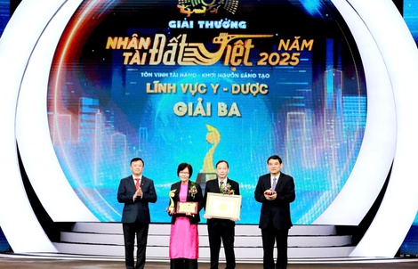 Bệnh viện Chợ Rẫy đoạt Giải thưởng Nhân tài Đất Việt với phần mềm AI về quản lý hiến – ghép tạng