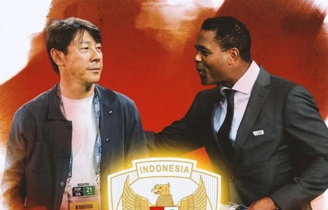 Cựu trợ lý Shin Tae-yong chỉ ra lý do Patrick Kluivert thất bại ở Indonesia