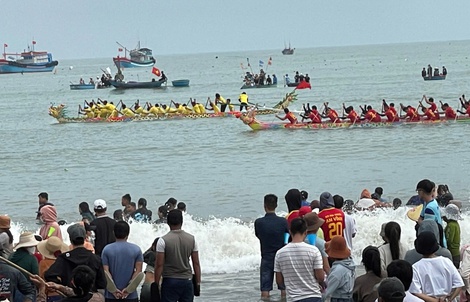 CUỘC THI VIẾT “CHỦ QUYỀN QUỐC GIA BẤT KHẢ XÂM PHẠM": Tình đất, tình người với Hoàng Sa