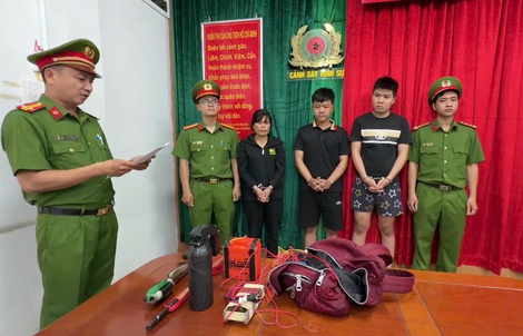 Công an TP HCM tạm giữ hình sự bà chủ lò chó