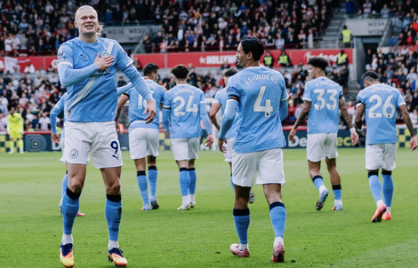 Man City hạ Brentford, Guardiola cán mốc 250 trận thắng Ngoại hạng Anh