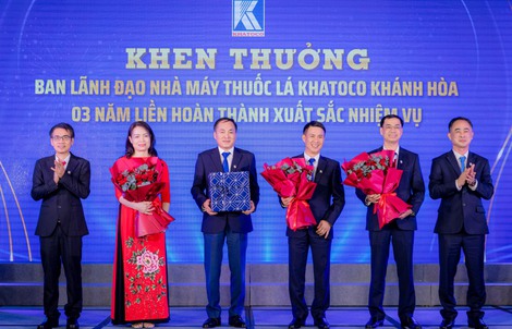Kỷ niệm 42 năm thành lập: Khatoco tôn vinh và tri ân người lao động