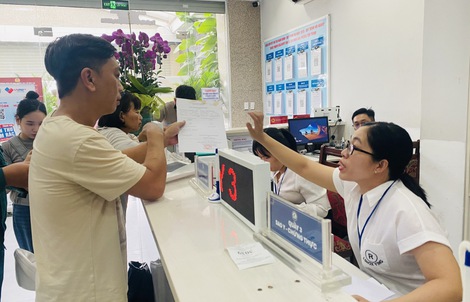 Nhiều đề xuất của TP HCM lên Trung ương liên quan công chức cấp xã
