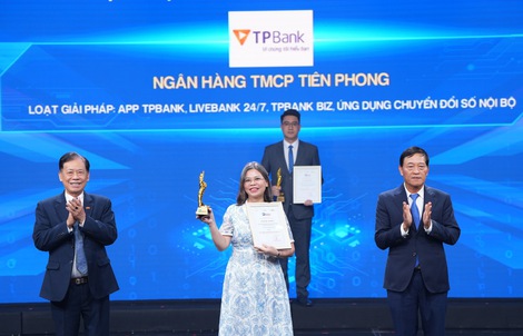 TPBank được vinh danh chuyển đổi số xuất sắc, ghi dấu nỗ lực bền bỉ trên hành trình chuyển đổi số