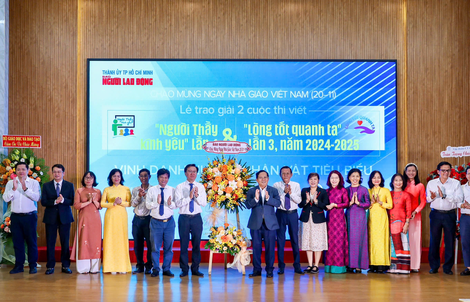 Sự tử tế luôn ở quanh đây!