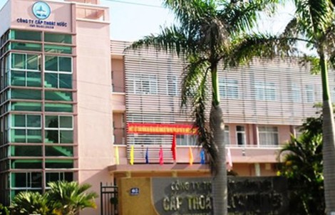 Nhà máy nuớc ngập sâu trong lũ, ngưng cung cấp nước sinh hoạt toàn bộ địa bàn tỉnh Phú Yên (cũ)