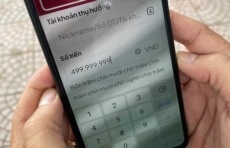 Vụ chuyển nhầm gần 500 triệu đồng, người nhận "không hợp tác": Không phải người xa lạ!