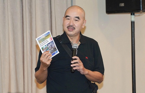 Đạo diễn Bùi Thạc Chuyên: "Ngừng quay vì người dân hát karaoke"