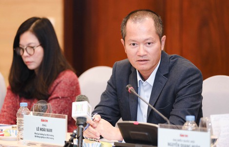 Đề xuất Hà Nội, TP HCM áp dụng lộ trình quy chuẩn khí thải ô tô, xe máy sớm và chặt hơn