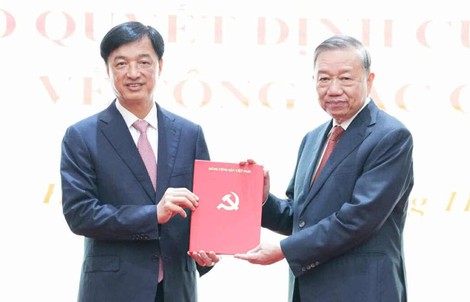 Ông Nguyễn Duy Ngọc giữ chức Bí thư Thành ủy Hà Nội
