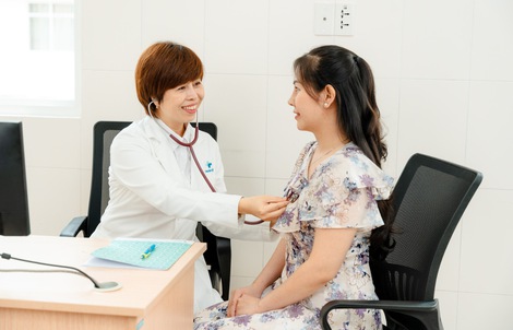 Ngăn ngừa rủi ro sức khỏe: Người lao động cần lưu ý khám gì mỗi năm?