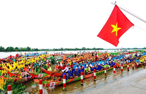 Sức nóng đường đua ghe ngo dịp lễ hội Ok Om Bok 