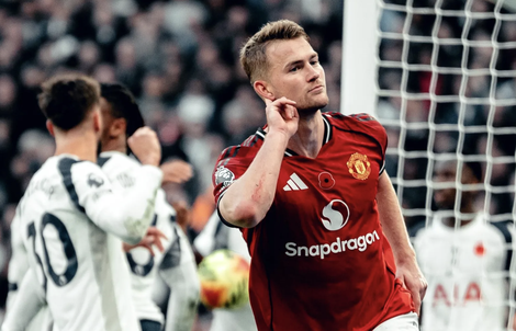 Bùng nổ bàn thắng phút bù giờ, Tottenham rơi chiến thắng trước Man United