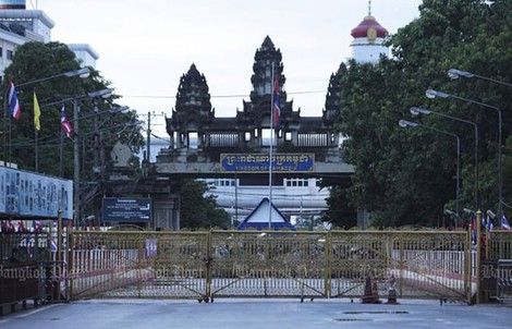 Campuchia đóng cửa biên giới, Thái Lan "tiếp tục hành động quân sự"