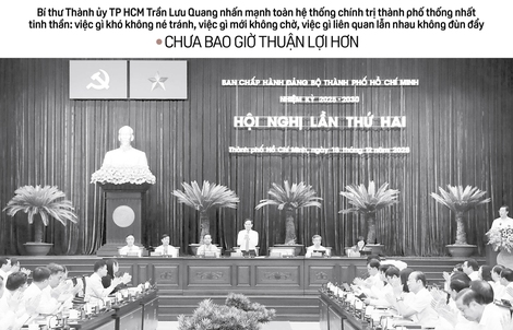 Báo in ngày 16-12: Làn sóng hạn chế mạng xã hội với trẻ em