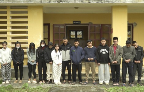 Triệt phá đường dây lừa đảo tại Campuchia gần 1.000 tỉ đồng, bắt 14 nghi phạm