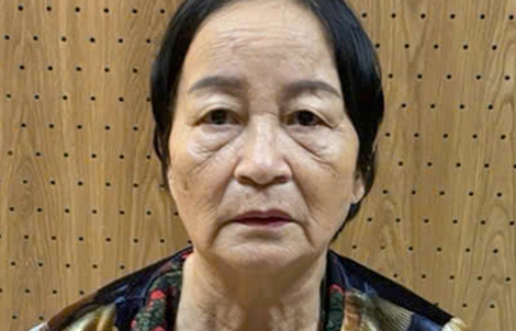 Một người phụ nữ "đã chết" 5 năm bỗng trở về xin xóa khai tử