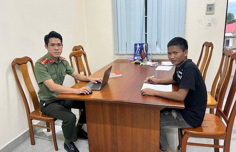 Nhậu say ngủ quên trên ô tô, người đàn ông bị đưa sang Campuchia