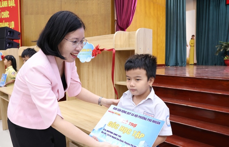 Một buổi sáng ý nghĩa, xúc động tại phường Phú Nhuận, TPHCM