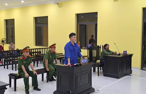 Nghịch tử hành hung mẹ, đâm người thi hành công vụ ở Cà Mau