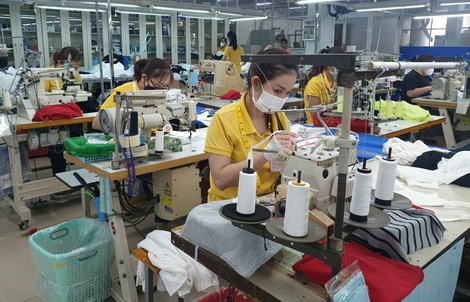 Doanh nghiệp có bắt buộc phải thưởng Tết cho nhân viên?