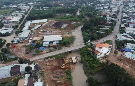 Trong ngày 23-12, TPHCM có thông tin gì nổi bật?