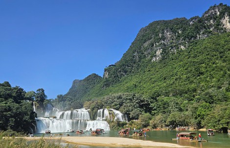 Du lịch nội địa lên ngôi