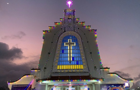 Rộng ràng không khí đón Giáng sinh trên khắp mọi miền