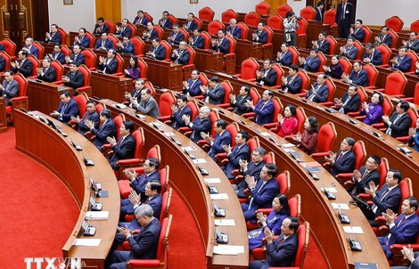 Giữ phẩm hạnh như trước khi bổ nhiệm