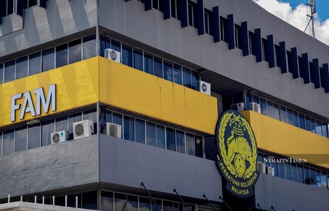 FAM lao đao vì án phạt FIFA, thiệt hại có thể vượt 52 tỉ đồng