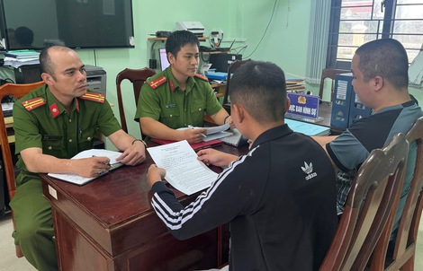 Gia Lai tiếp nhận 2 công dân thoát khỏi cơ sở lừa đảo trực tuyến ở Campuchia
