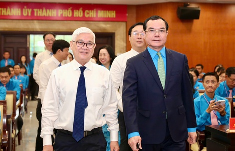 Nhiều lãnh đạo trung ương và TPHCM đến dự Đại hội Công đoàn TPHCM
