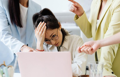 Áp lực công việc cuối năm khiến nhiều người kiệt sức